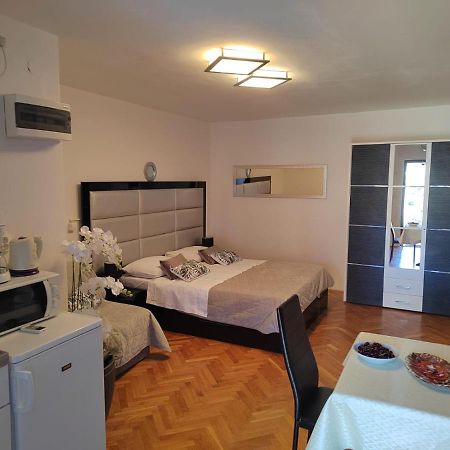 Apartment Mladenka Visnjik زادار المظهر الخارجي الصورة